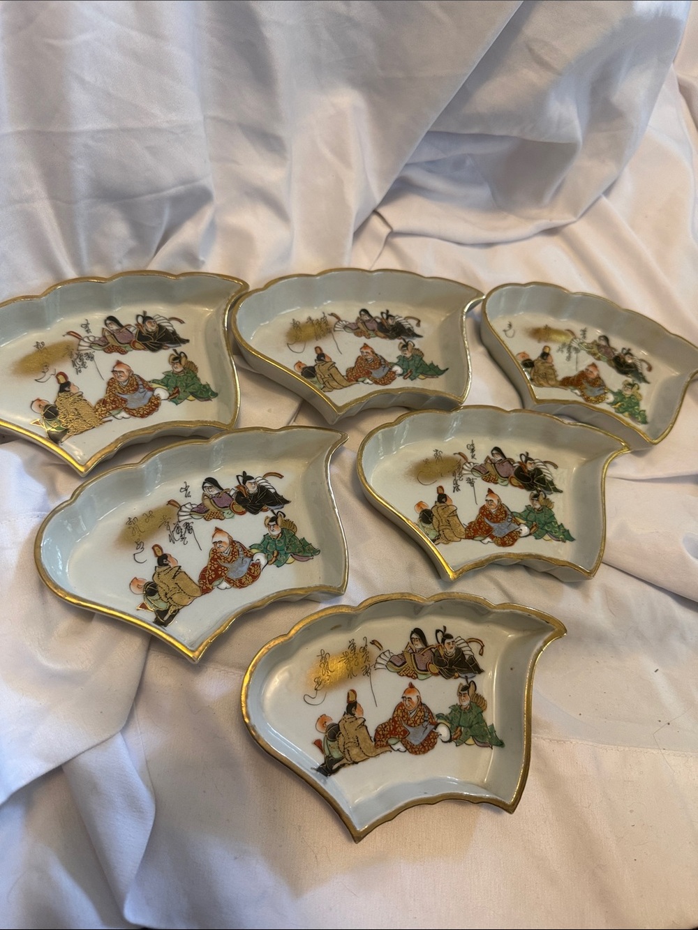 Antique Set of 6 Decorative Porcelain Fan-Shaped Dishes with Gold Trim